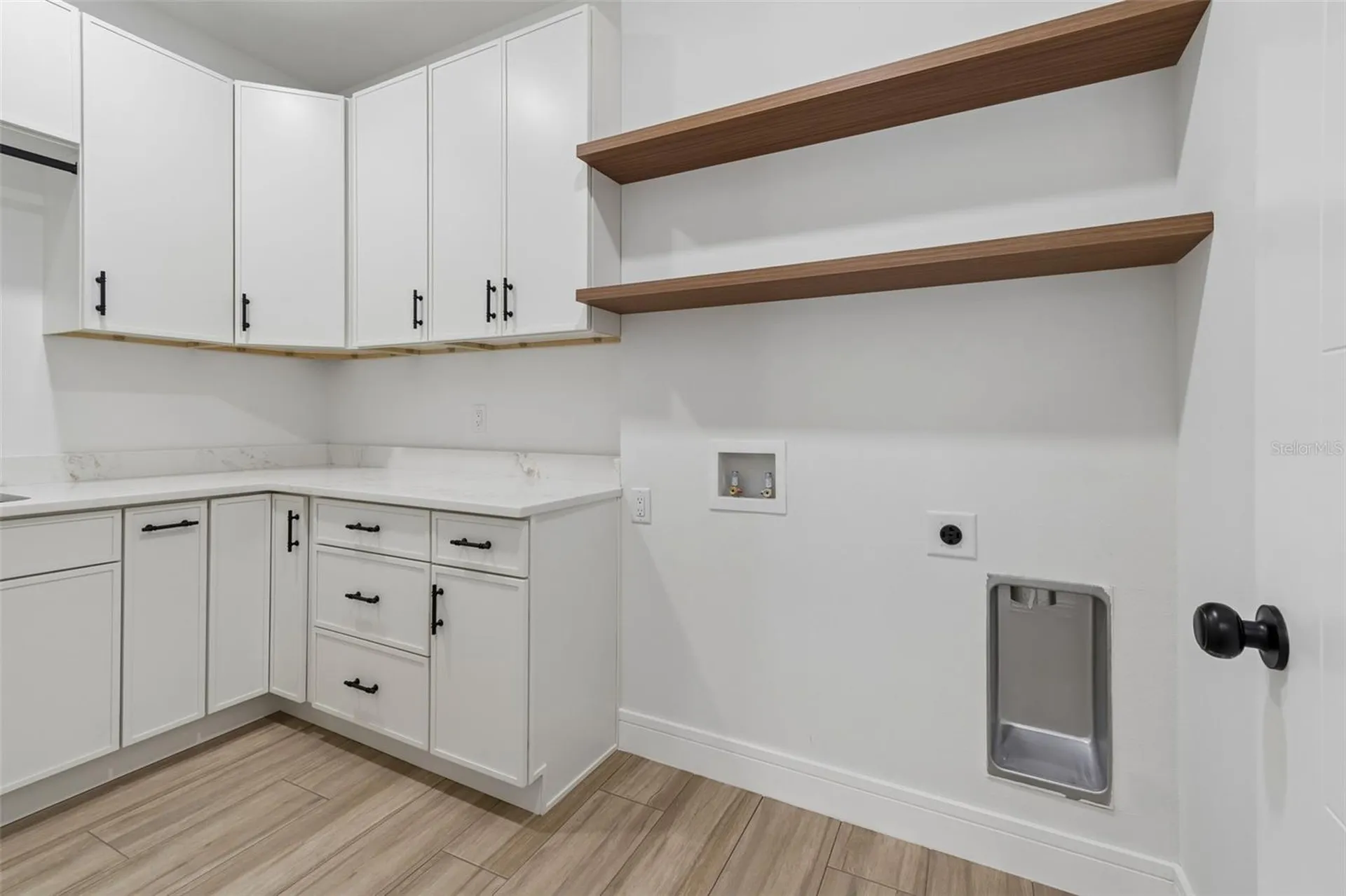 1810 W Erna Drive Tampa FL 33603