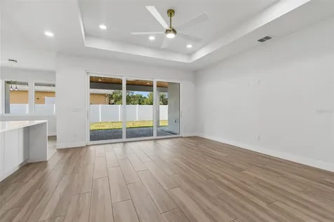 1810 W Erna Drive Tampa FL 33603