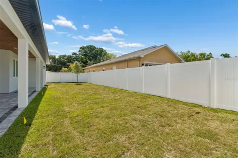 1810 W Erna Drive Tampa FL 33603