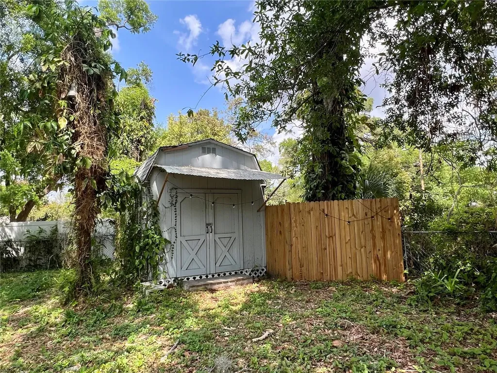 1014 E Crawford Street Tampa FL 33604