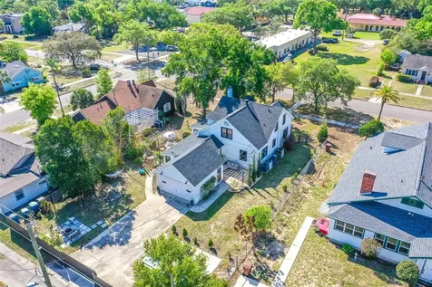 325 E Johnson Avenue Lake Wales FL 33853