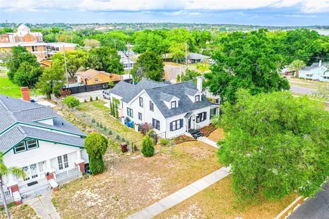 325 E Johnson Avenue Lake Wales FL 33853