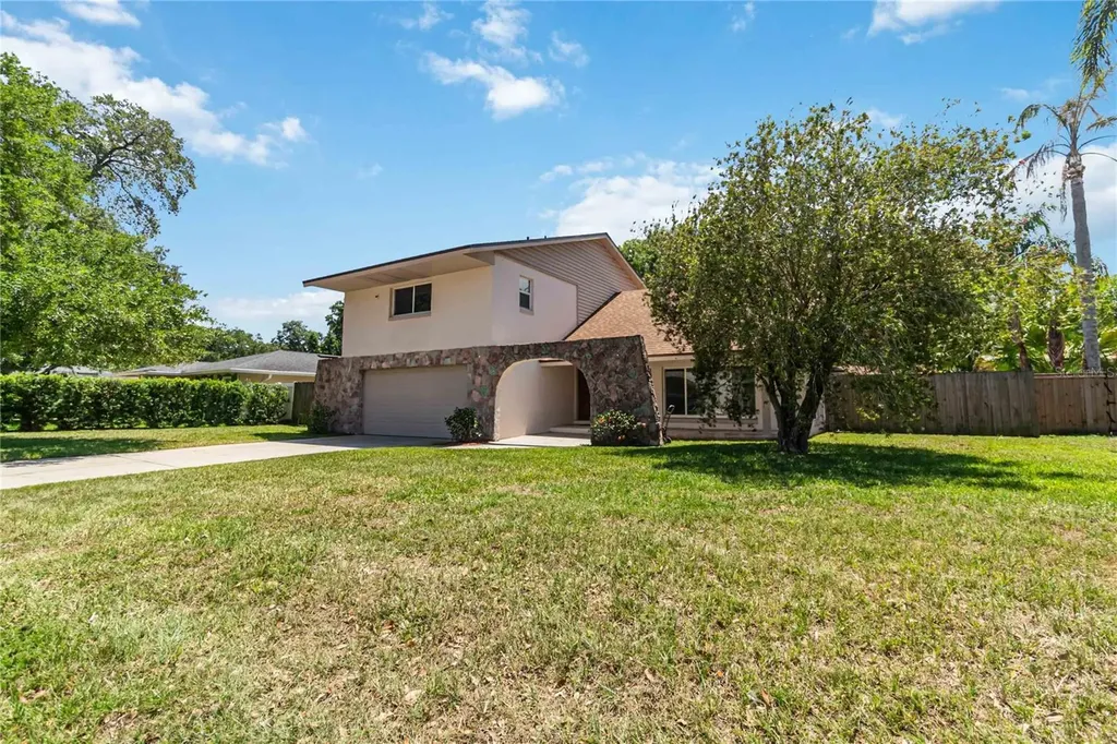 332 Harbour Island Road Orlando FL 32809