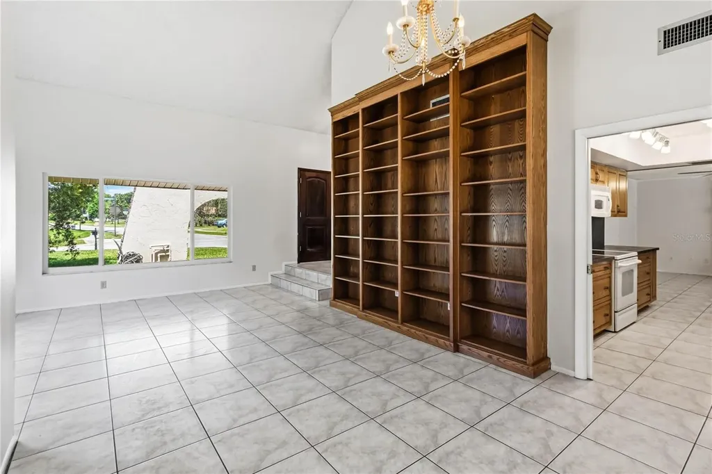 332 Harbour Island Road Orlando FL 32809