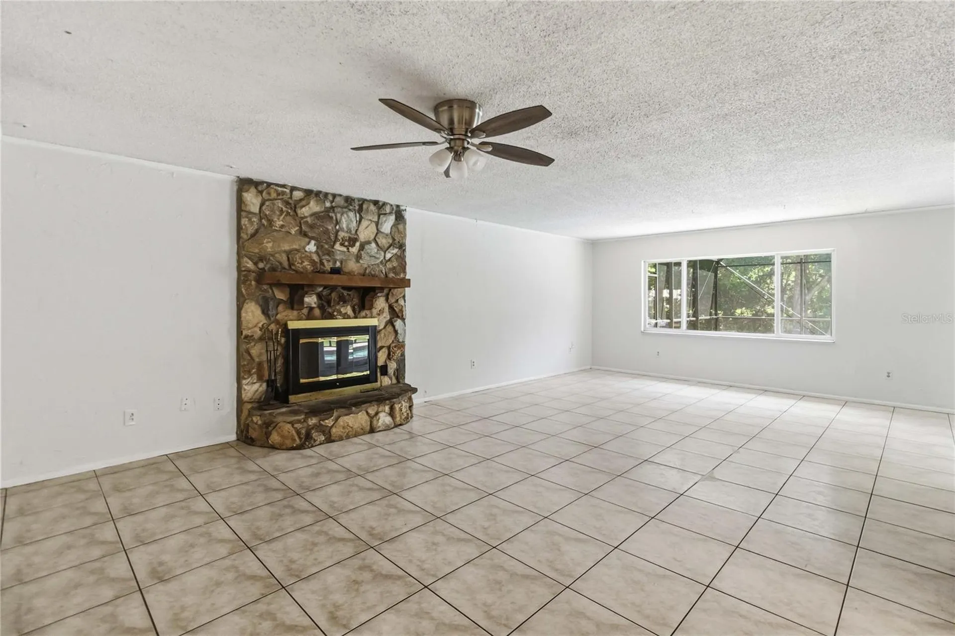 332 Harbour Island Road Orlando FL 32809