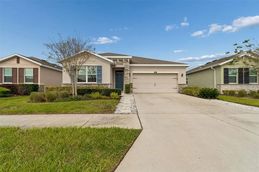 1135 Pipestone Place Wesley Chapel FL 33543