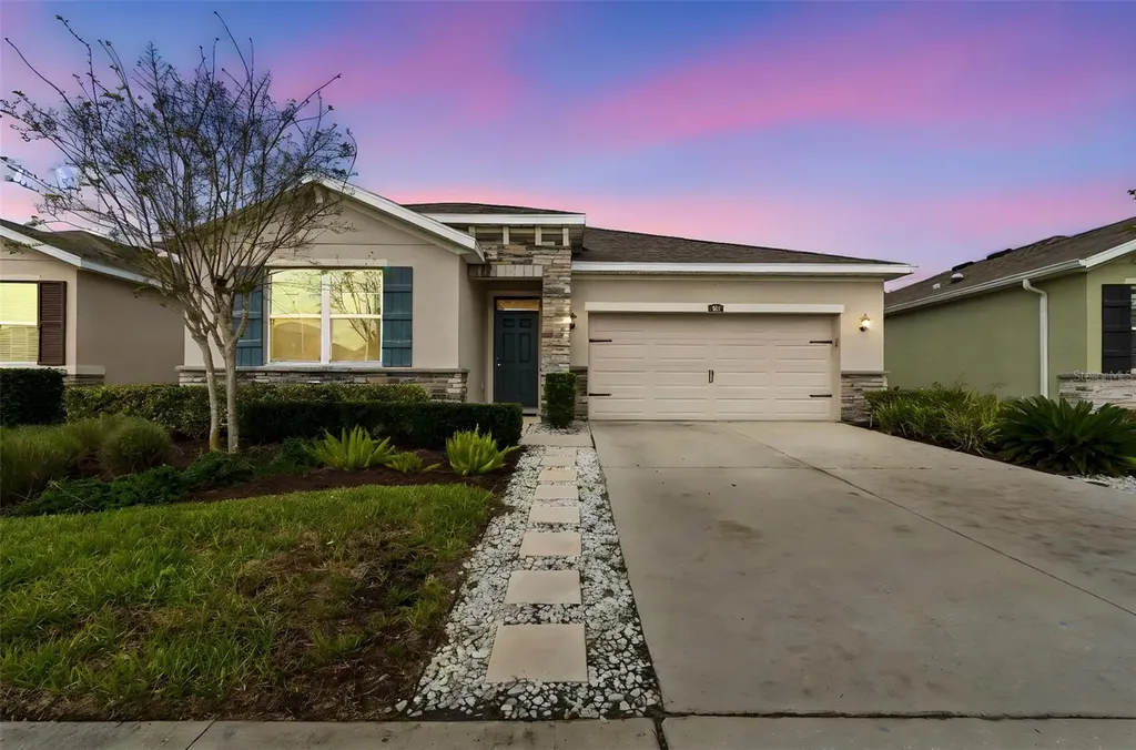 1135 Pipestone Place Wesley Chapel FL 33543