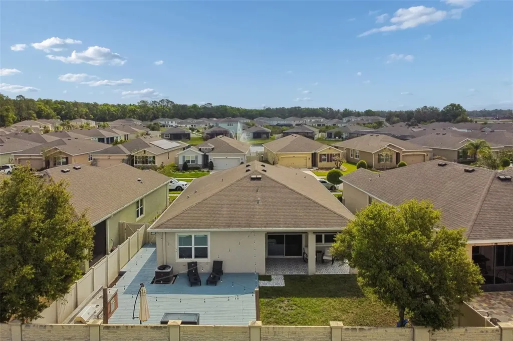 1135 Pipestone Place Wesley Chapel FL 33543