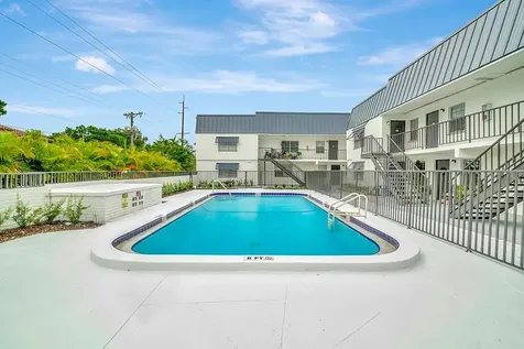 3602 S Macdill Avenue Tampa FL 33629