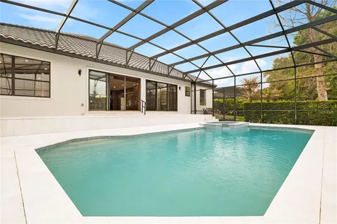 812 Johns Point Drive Oakland FL 34787