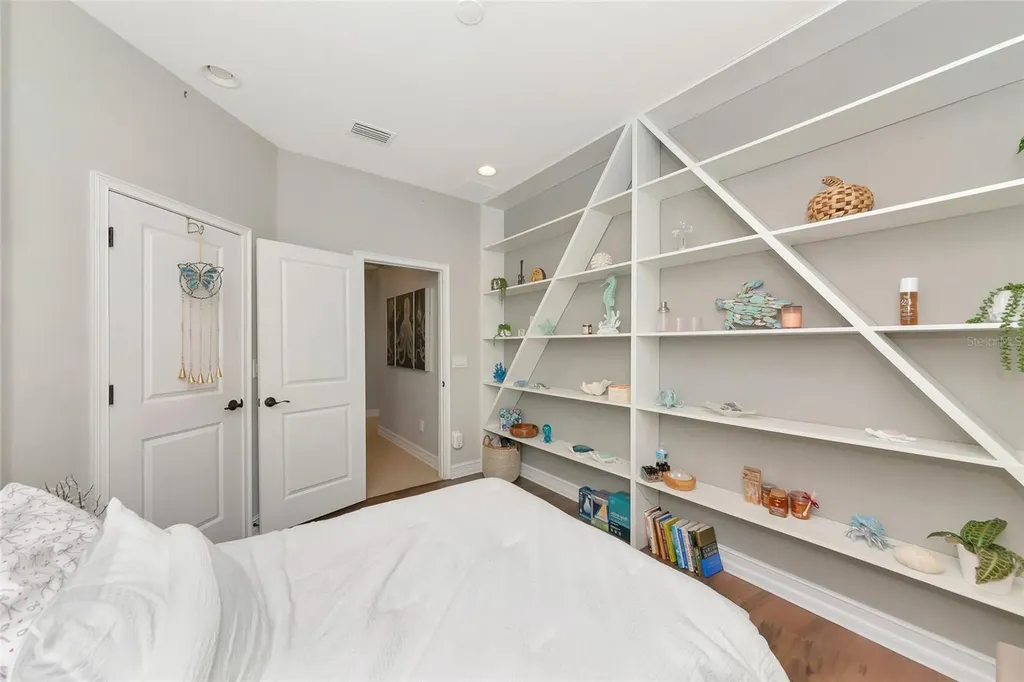 6107 Horse Mill Place Palmetto FL 34221