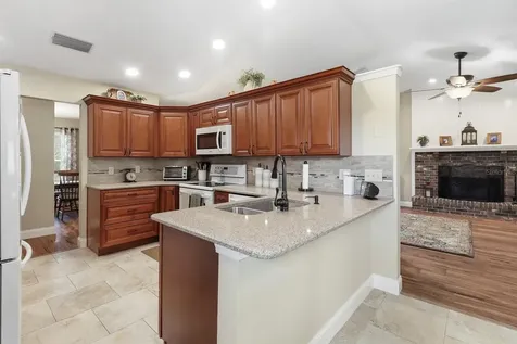407 Glen Abbey Lane Debary FL 32713