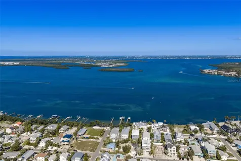 300 23rd Street N Bradenton Beach FL 34217