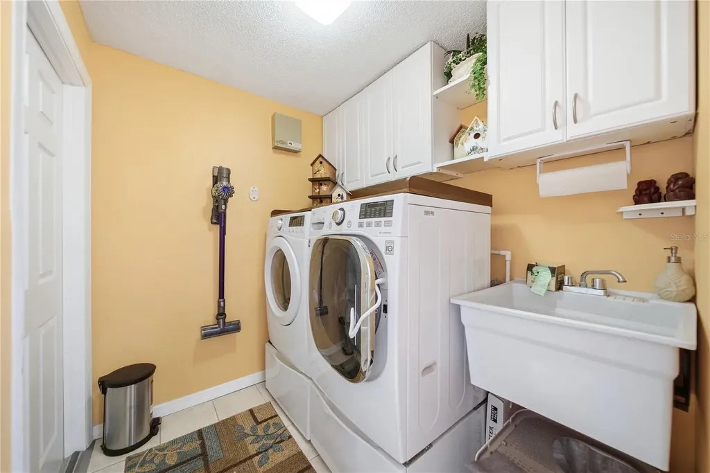 2138 Egret Drive Clearwater FL 33764