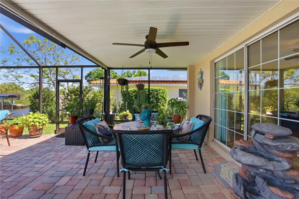 2138 Egret Drive Clearwater FL 33764