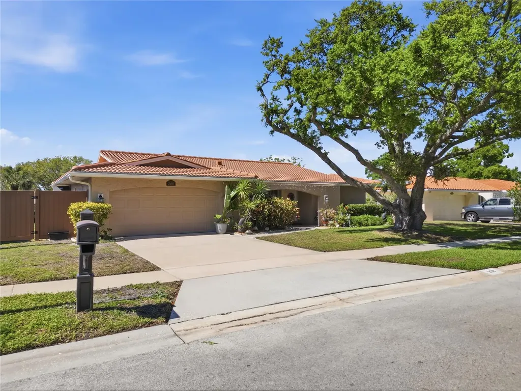 2138 Egret Drive Clearwater FL 33764