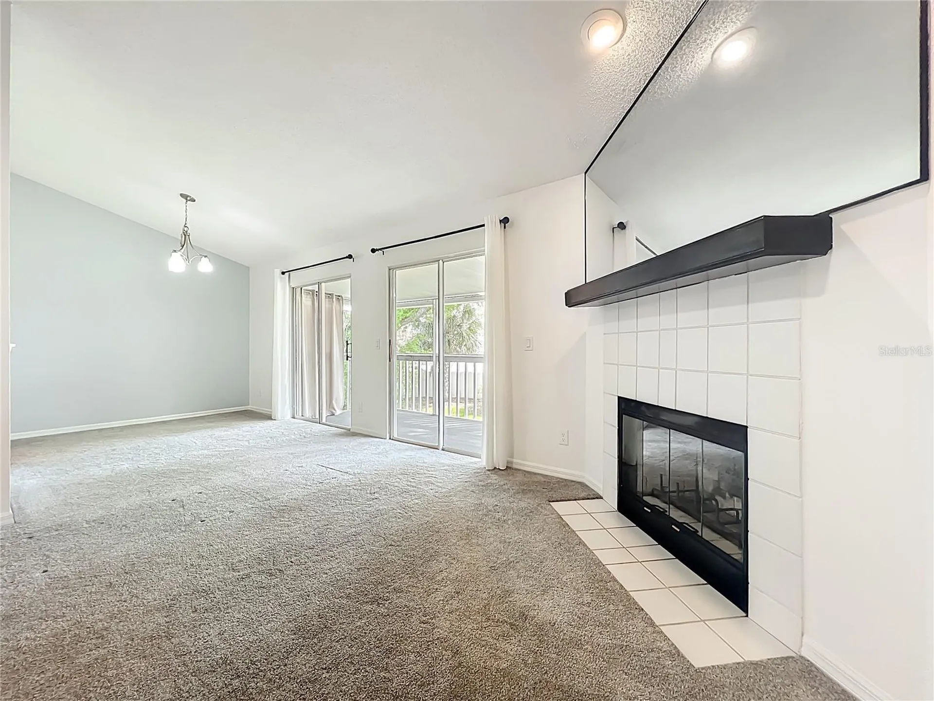 2025 Eastbourne Way Orlando FL 32812