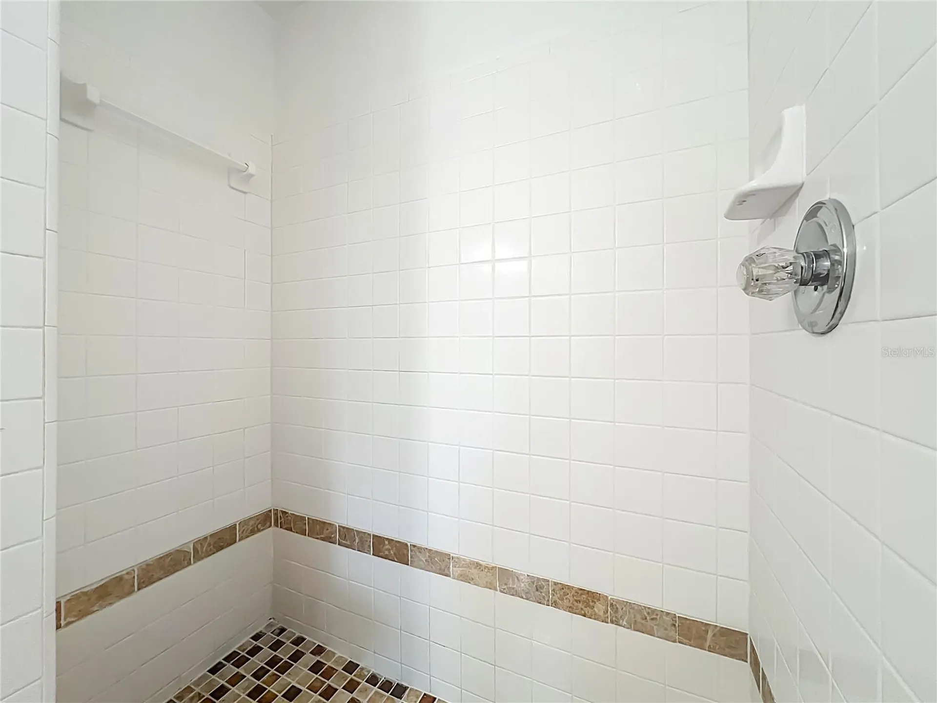 2025 Eastbourne Way Orlando FL 32812