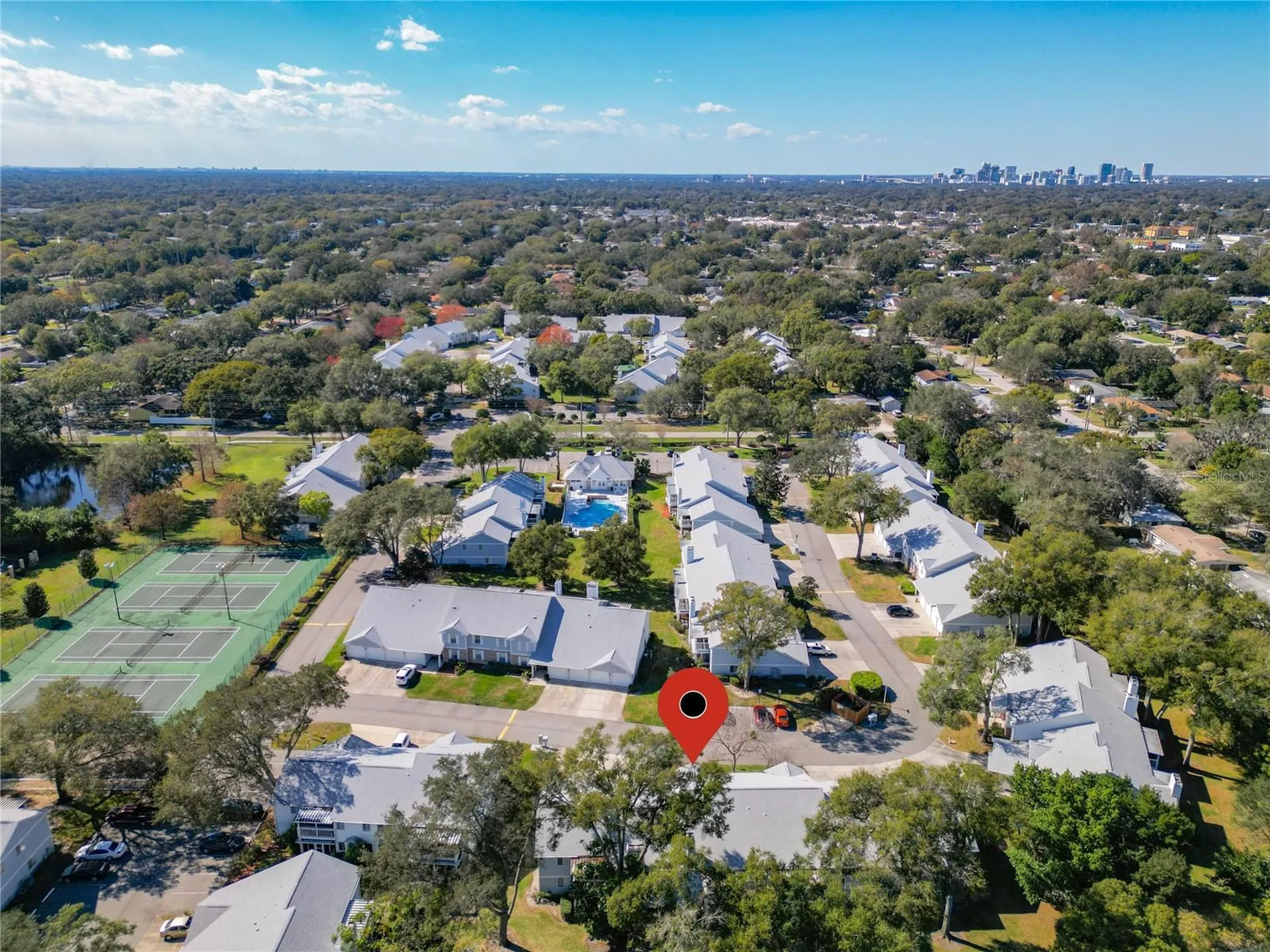2025 Eastbourne Way Orlando FL 32812