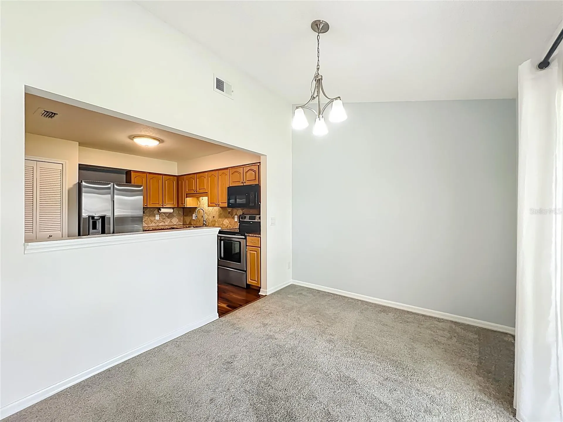2025 Eastbourne Way Orlando FL 32812