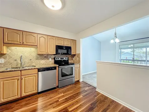 2025 Eastbourne Way Orlando FL 32812