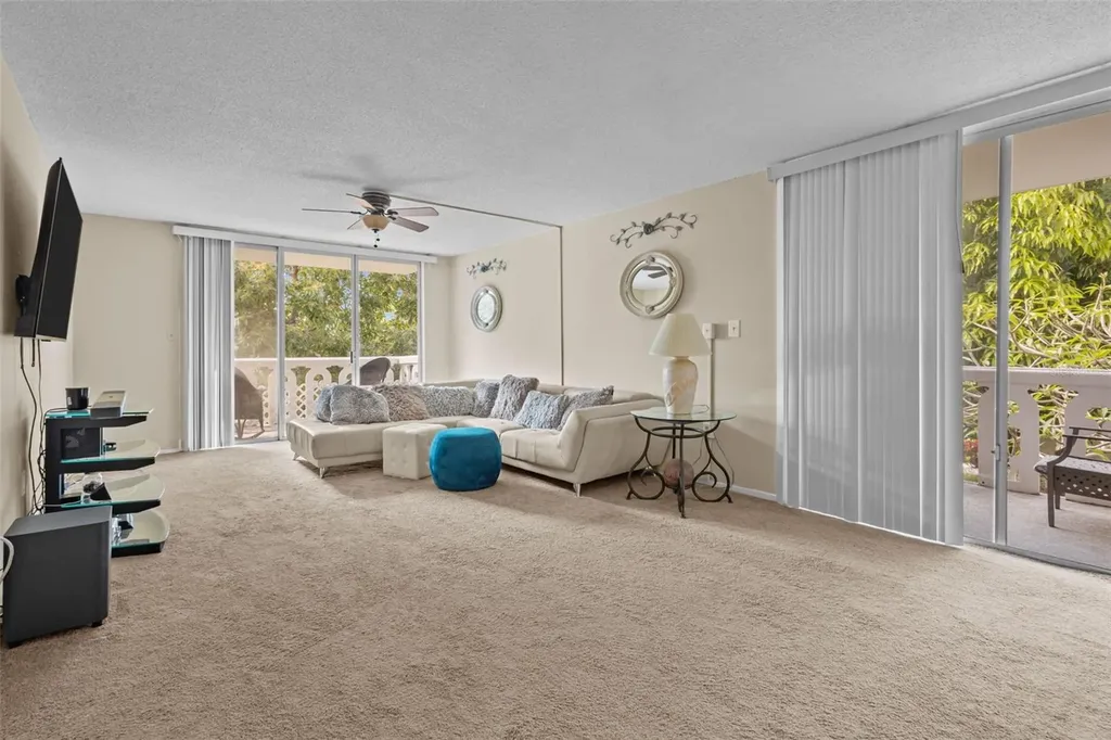 1009 Pearce Drive Clearwater FL 33764