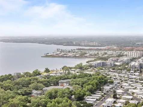 1009 Pearce Drive Clearwater FL 33764