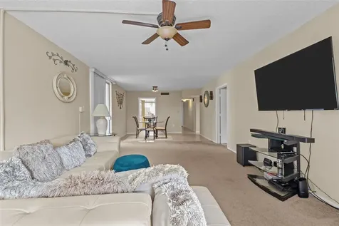 1009 Pearce Drive Clearwater FL 33764