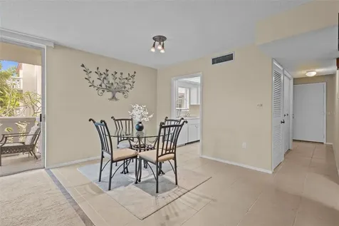 1009 Pearce Drive Clearwater FL 33764