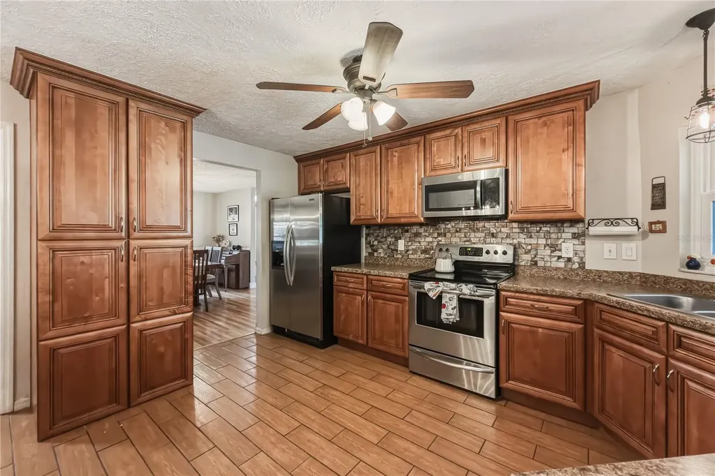 25317 Tradewinds Drive Land O Lakes FL 34639
