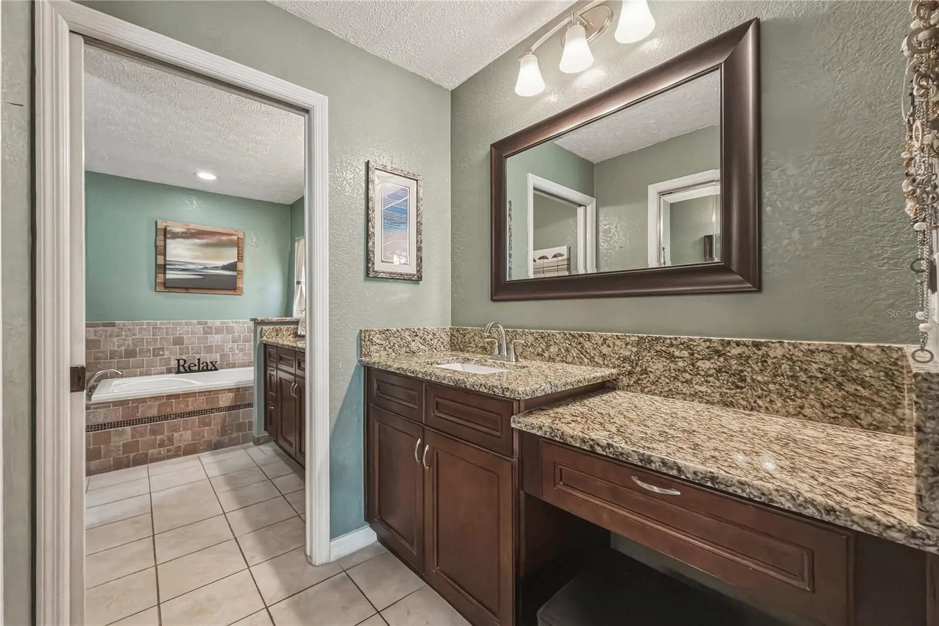 25317 Tradewinds Drive Land O Lakes FL 34639