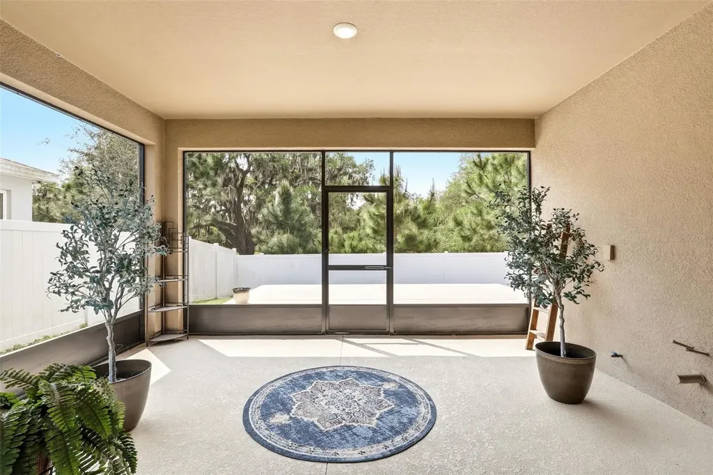 5256 Meadow Song Drive Okahumpka FL 34762
