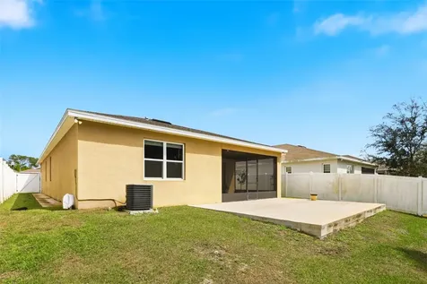 5256 Meadow Song Drive Okahumpka FL 34762