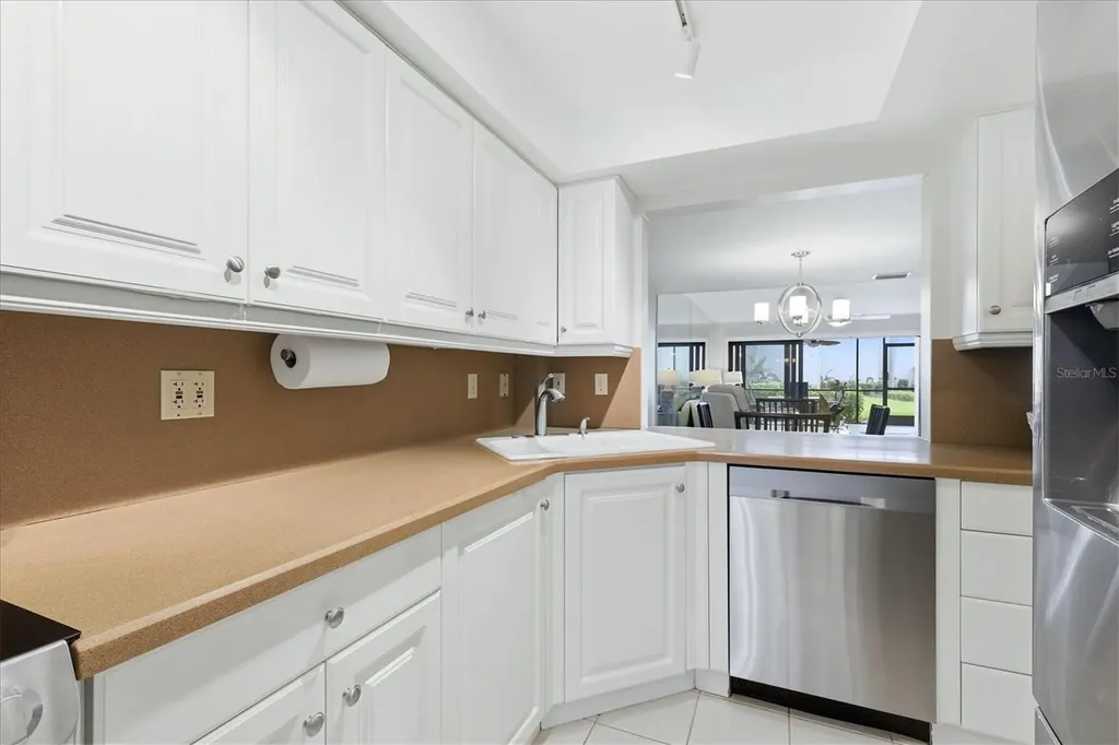 5655 Gulf Of Mexico Drive Longboat Key FL 34228