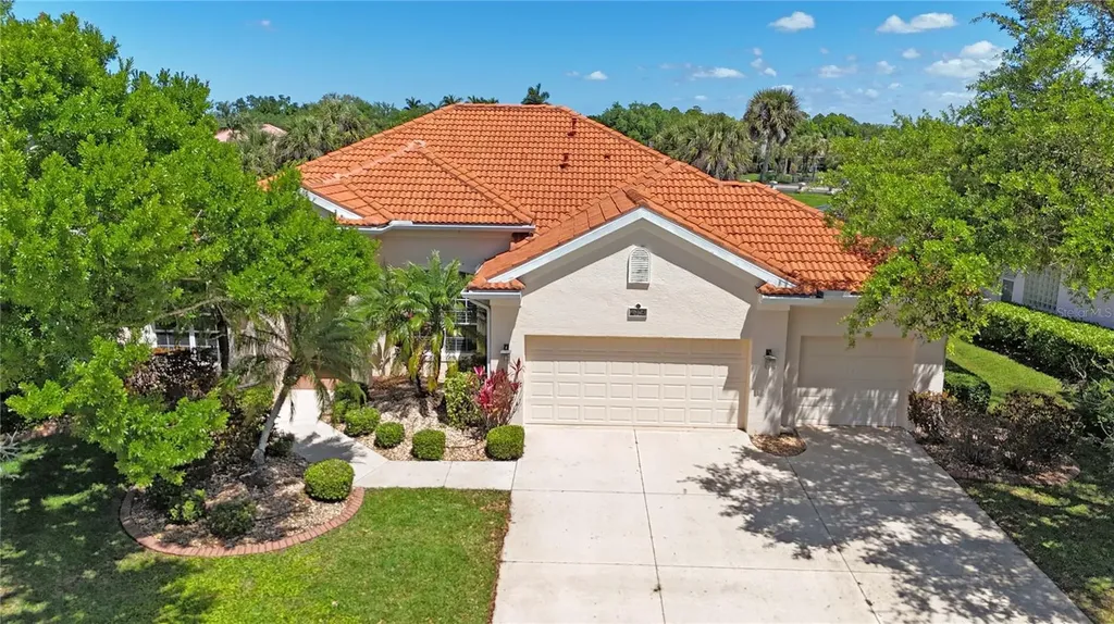 4975 Sabal Lake Circle Sarasota FL 34238