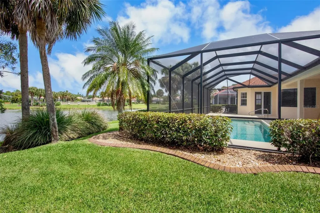 4975 Sabal Lake Circle Sarasota FL 34238