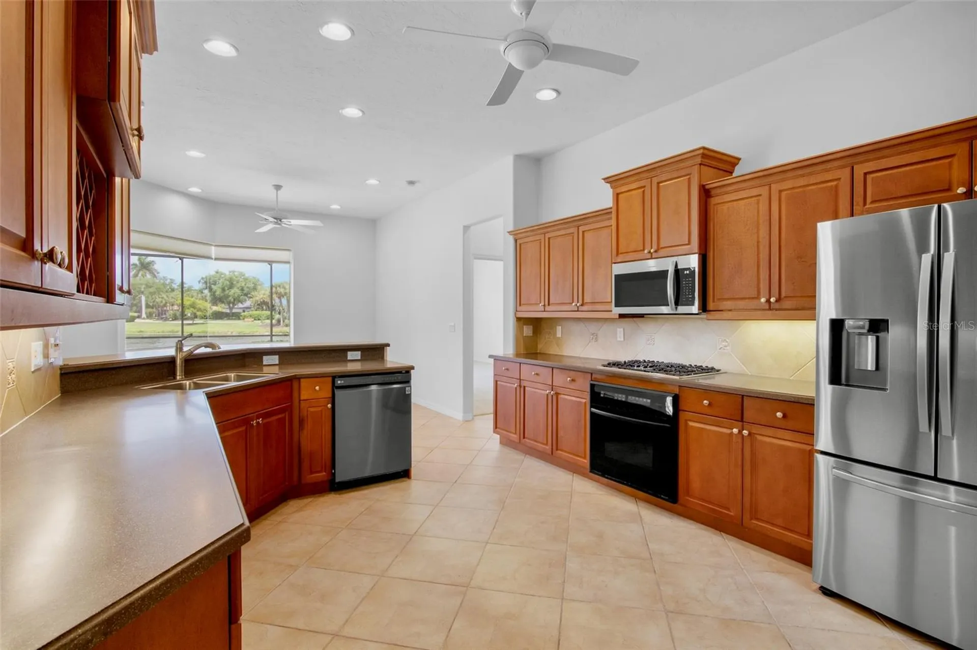 4975 Sabal Lake Circle Sarasota FL 34238