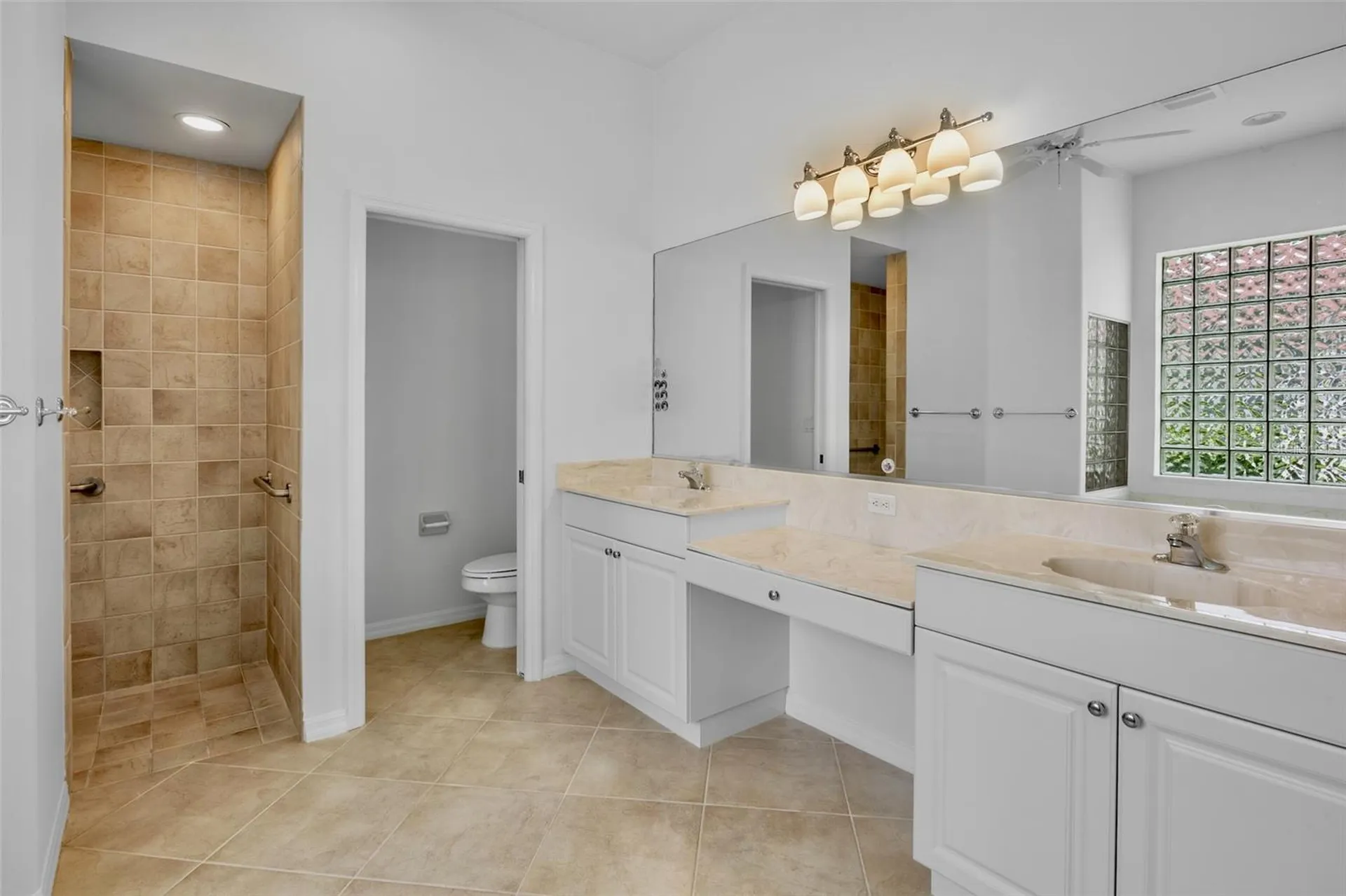 4975 Sabal Lake Circle Sarasota FL 34238