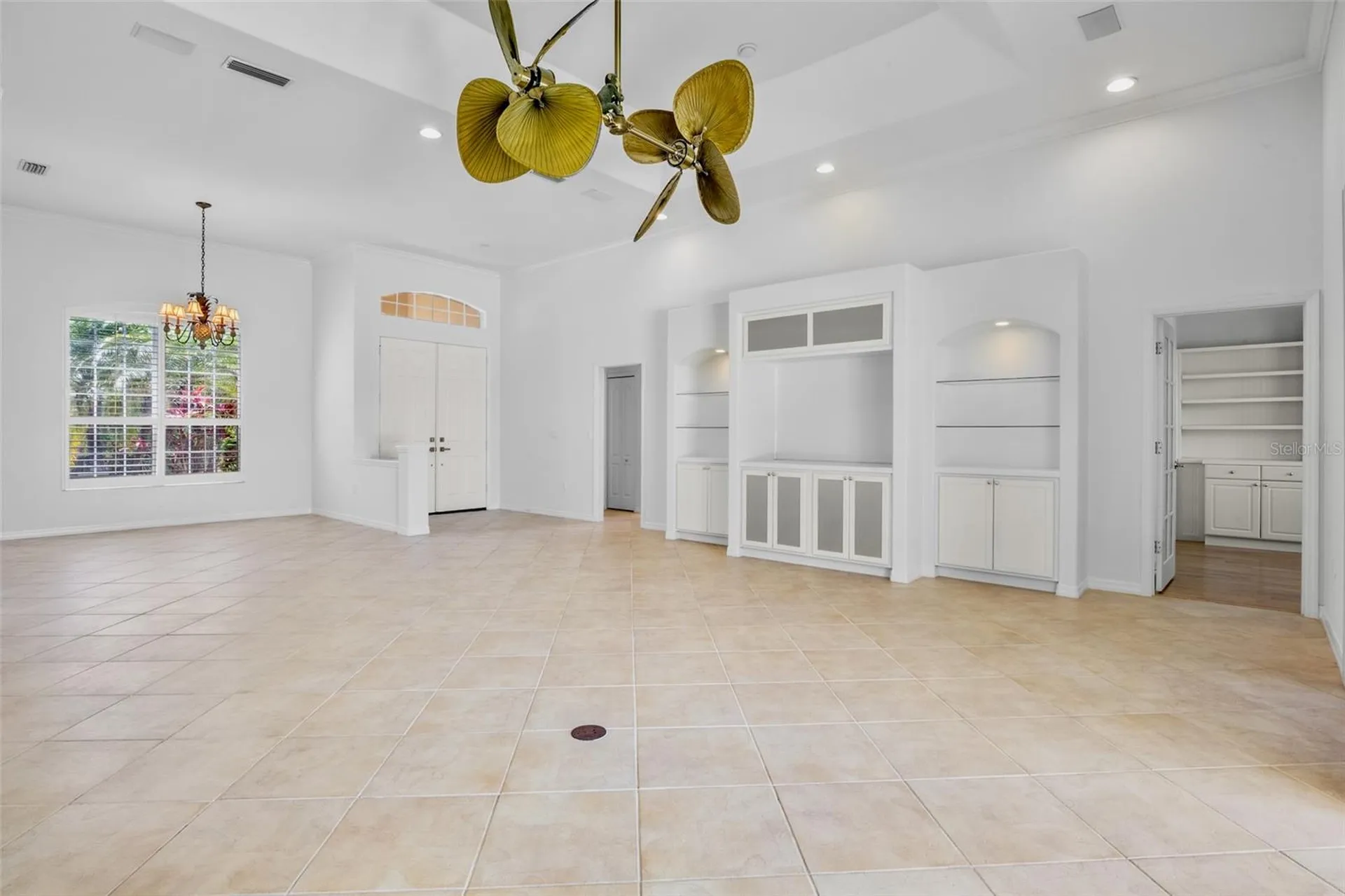 4975 Sabal Lake Circle Sarasota FL 34238