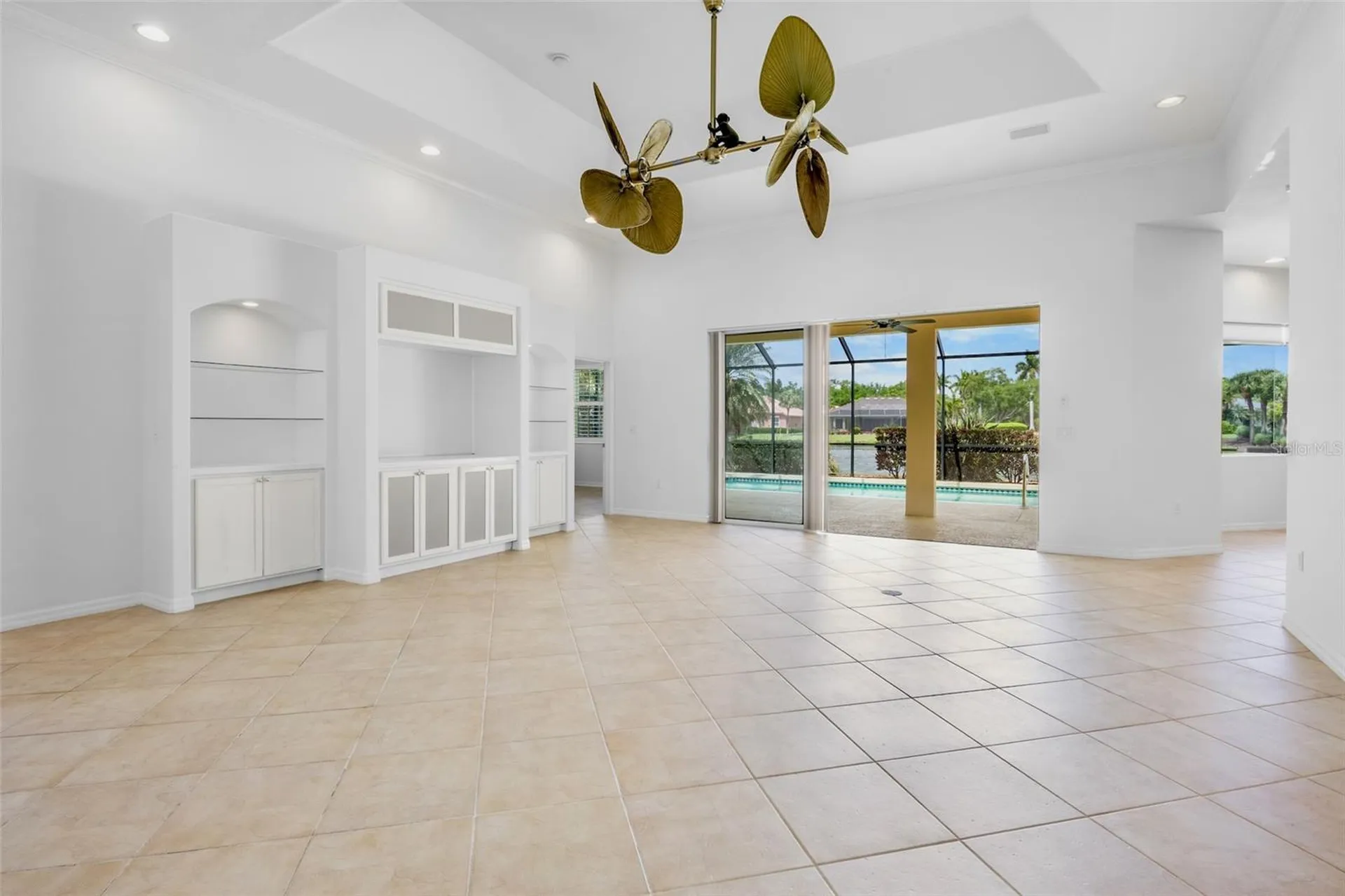 4975 Sabal Lake Circle Sarasota FL 34238
