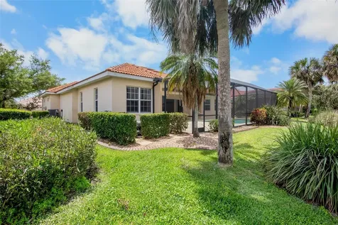 4975 Sabal Lake Circle Sarasota FL 34238
