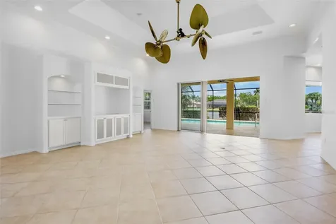 4975 Sabal Lake Circle Sarasota FL 34238