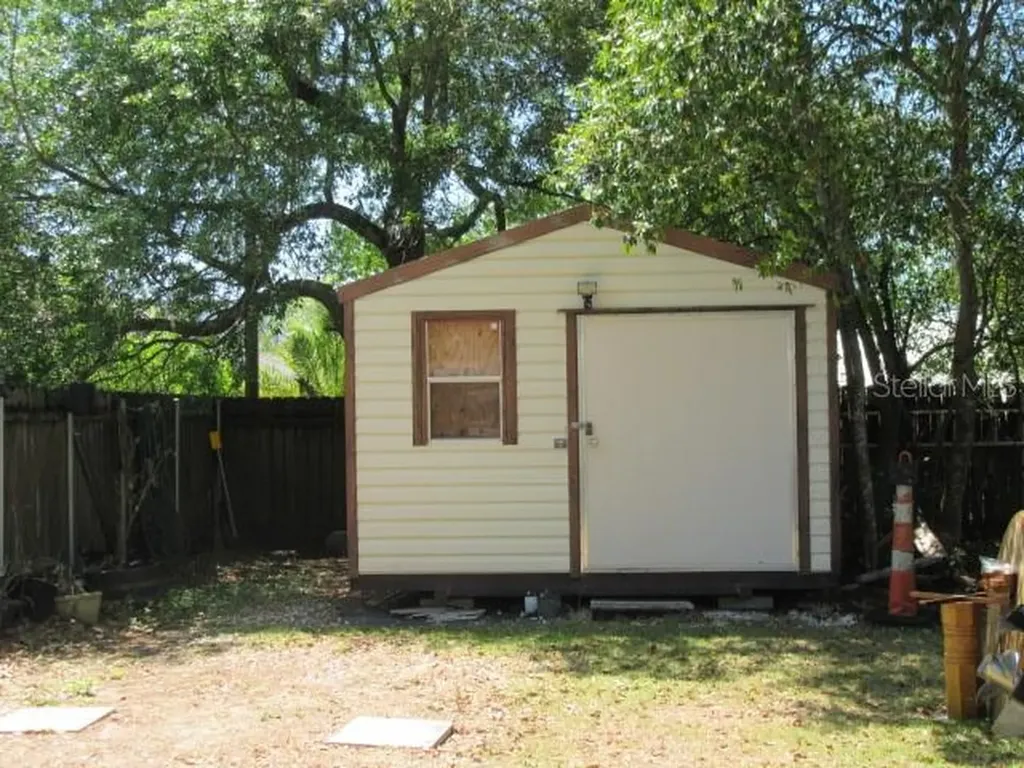 SE 102nd Court Road Summerfield FL 34491