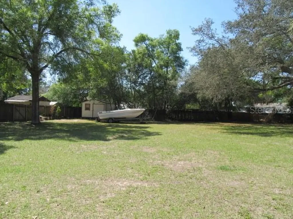 SE 102nd Court Road Summerfield FL 34491