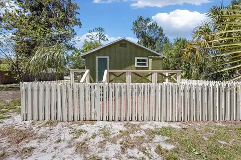 102 NE 138th Street Cross City FL 32628