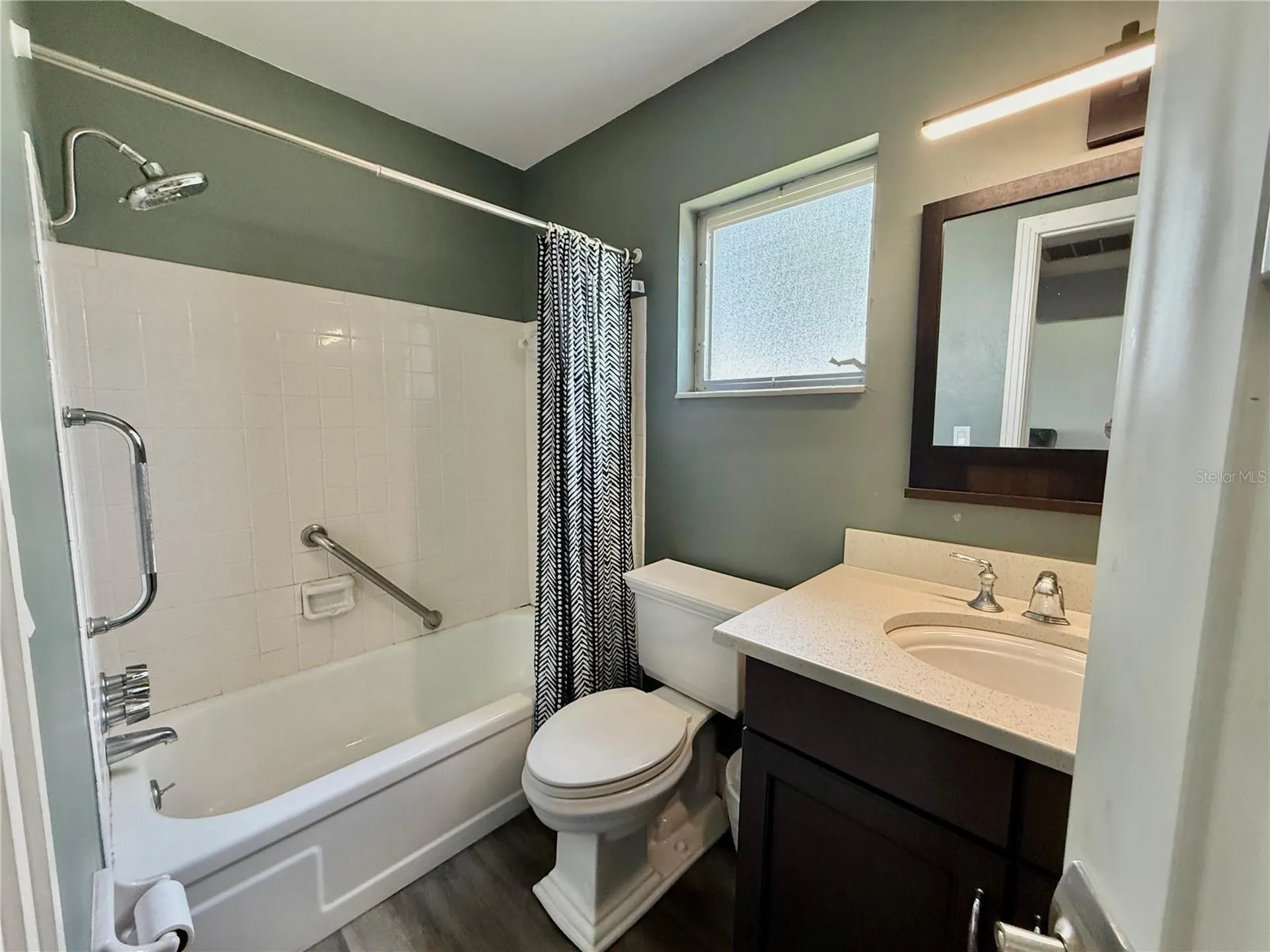 2217 Hopkins Drive W Bradenton FL 34207