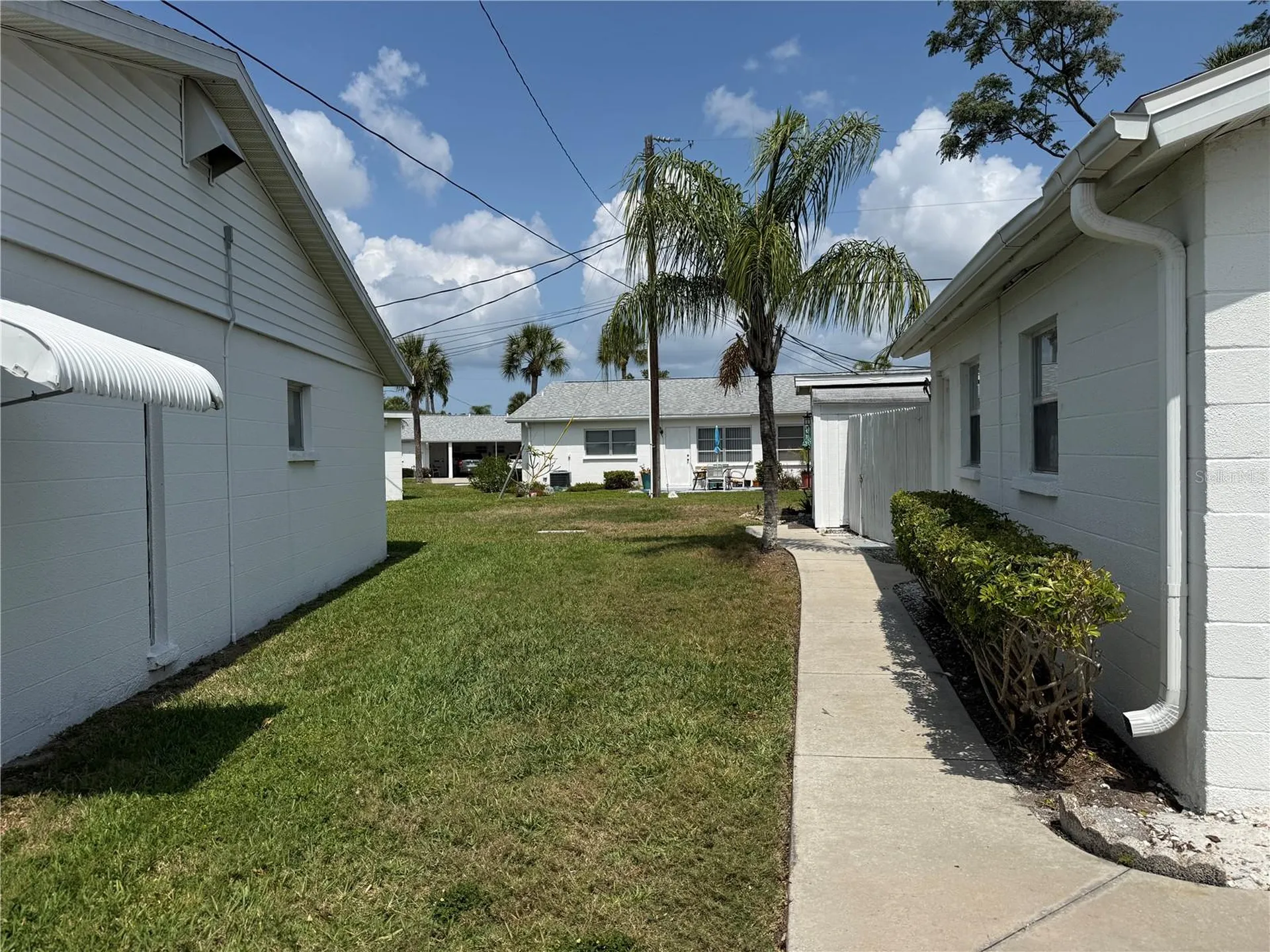 2217 Hopkins Drive W Bradenton FL 34207