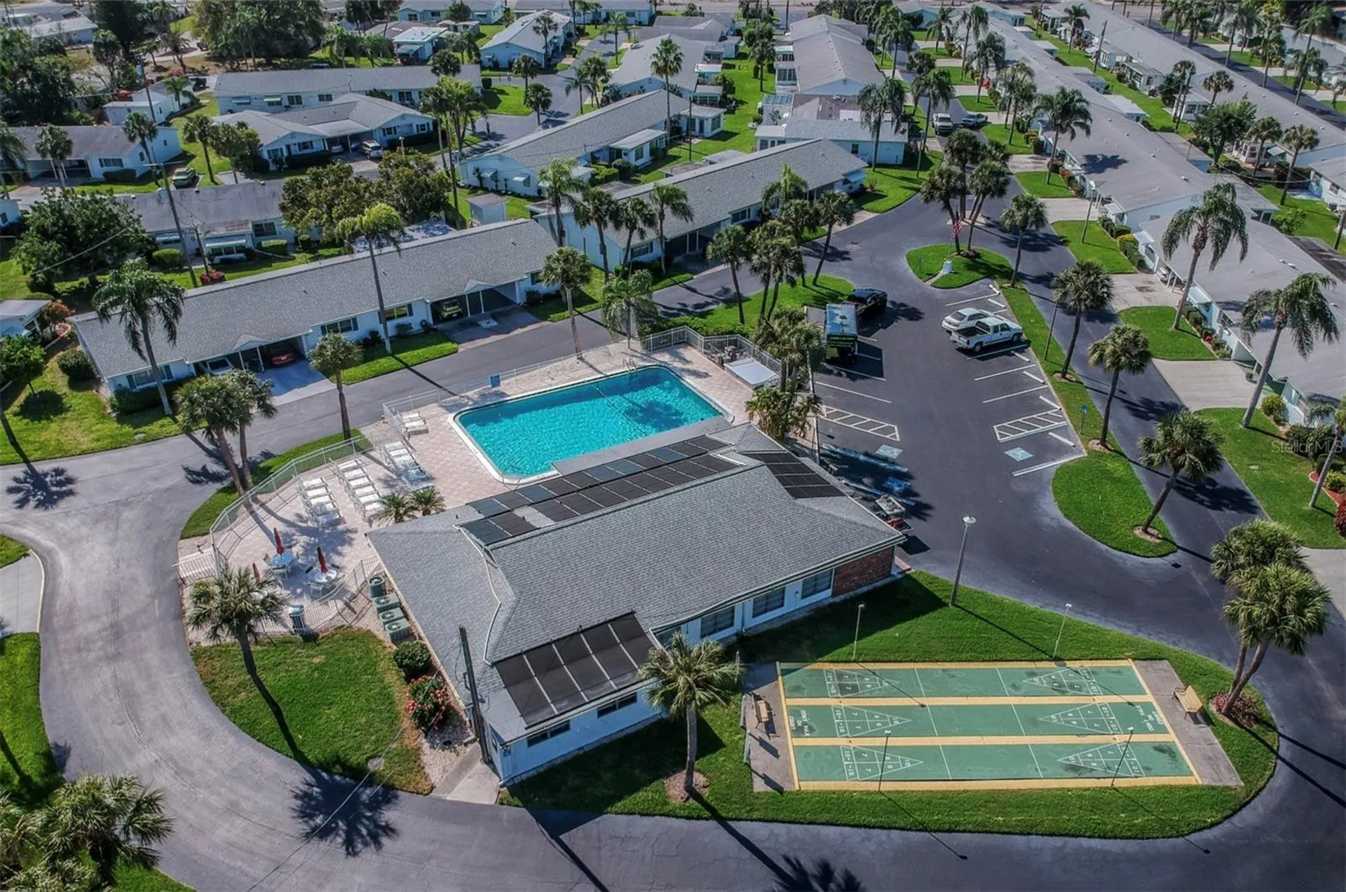 2217 Hopkins Drive W Bradenton FL 34207