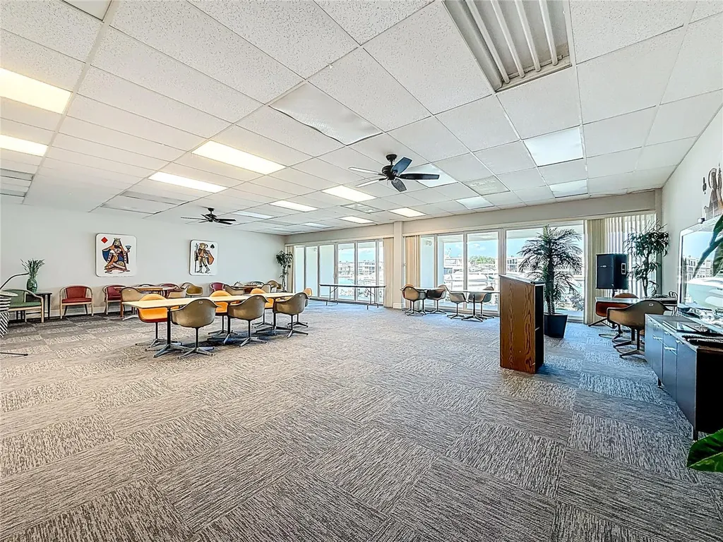 7425 Bay Island Drive S South Pasadena FL 33707