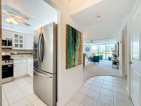 7425 Bay Island Drive S South Pasadena FL 33707